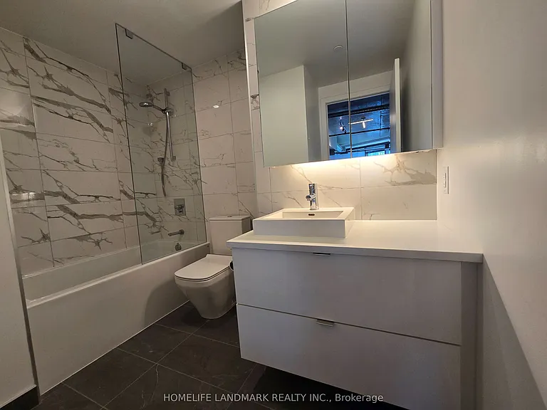 21 Lawren Harris Sq #618 — Photo 9