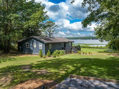 905 Lake Rd, Sylacauga, AL, 35151