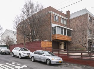 7001 57th Dr, Maspeth, NY 11378