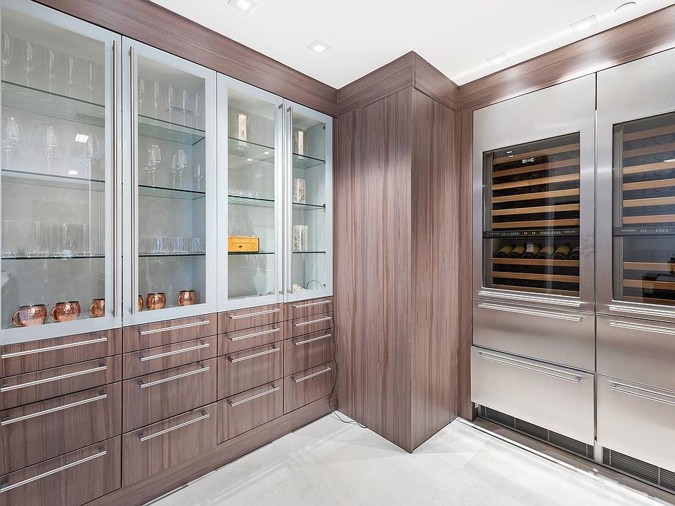 1st image of 1425 Brickell Ave #59ED