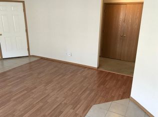 3861 S Timbercreek Ave, Springfield, MO 65807