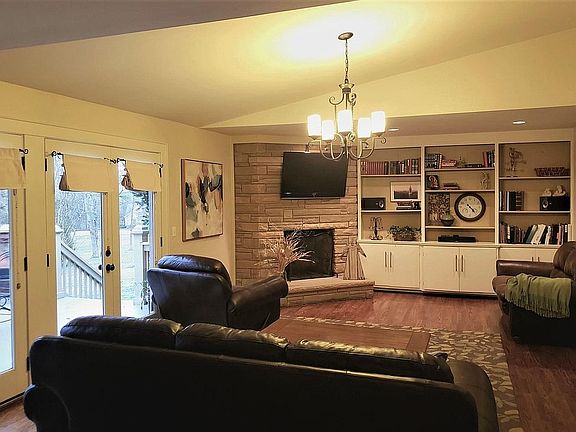 5th image of 6404 Brownlee Dr