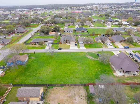 8253 BLUFFSIDE BLVD LOT 9, Selma, TX 78154