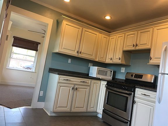 2nd image of 3381 Polk Ave