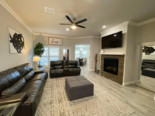 8620 Muir Dr, Fort Worth, TX 76244