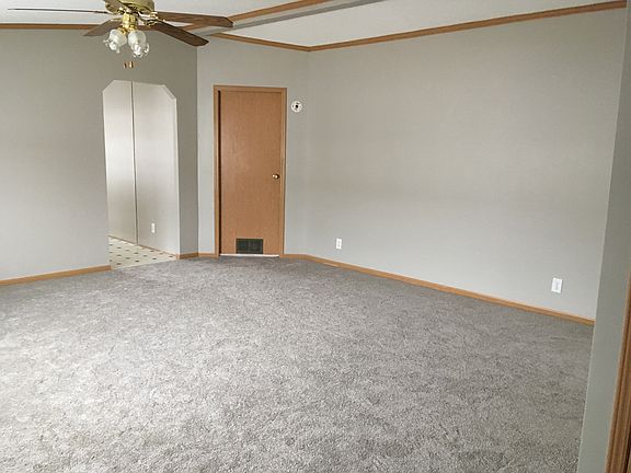 2nd image of 2660 Greenbrook Dr