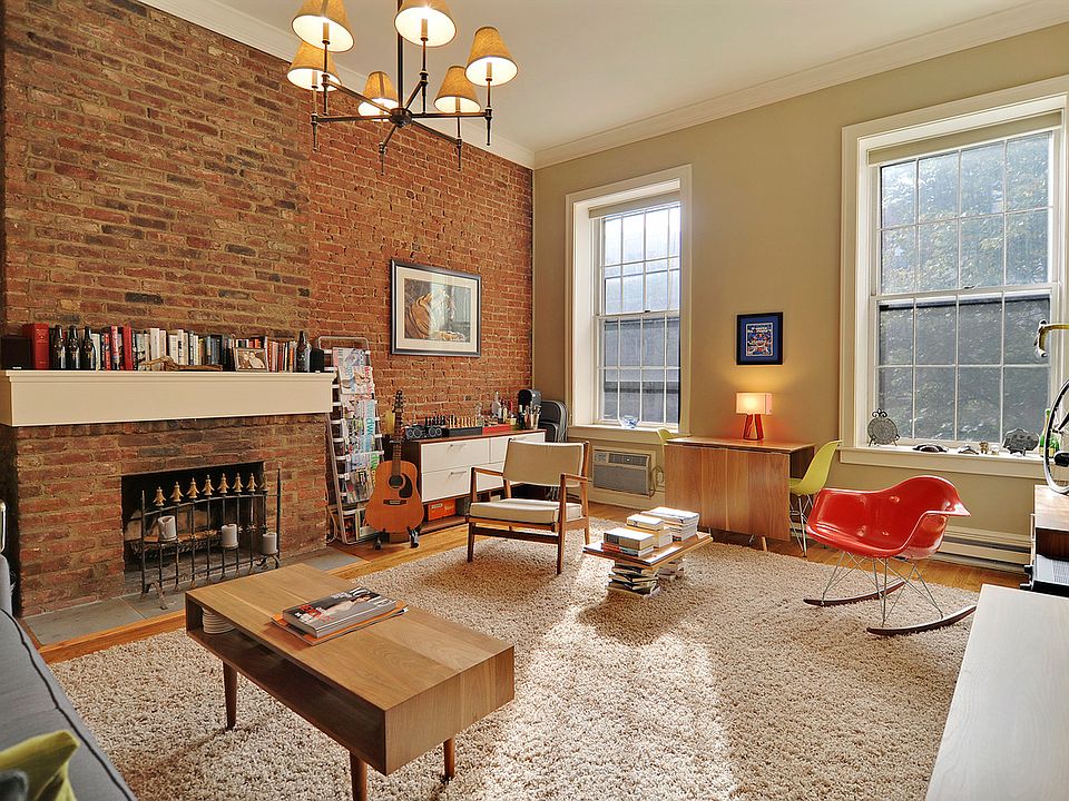 1st image of 221 W 14th St APT 2A