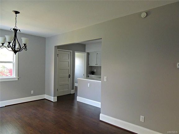 4th image of 111 Euclid Ave