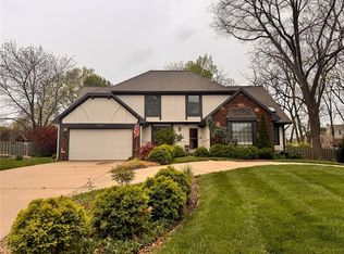 11015 W 120th Ter, Overland Park, KS 66213