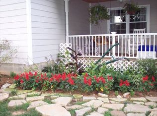 2071 Edwards School Rd, Loudon, TN 37774