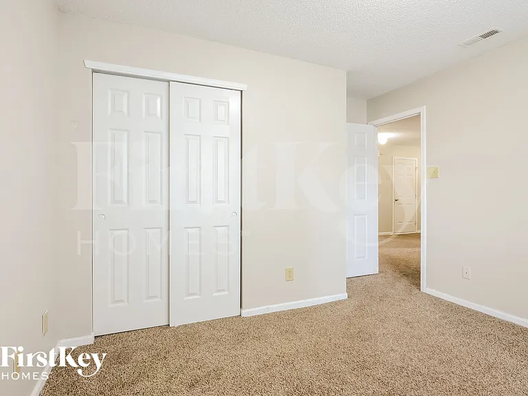 9214 Bainbridge Dr — Photo 11