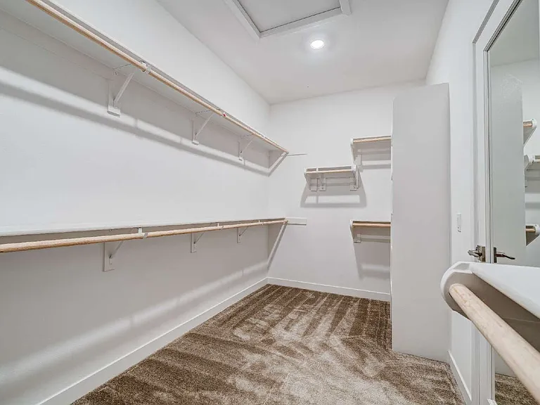 32465 Combine Dr — Photo 35