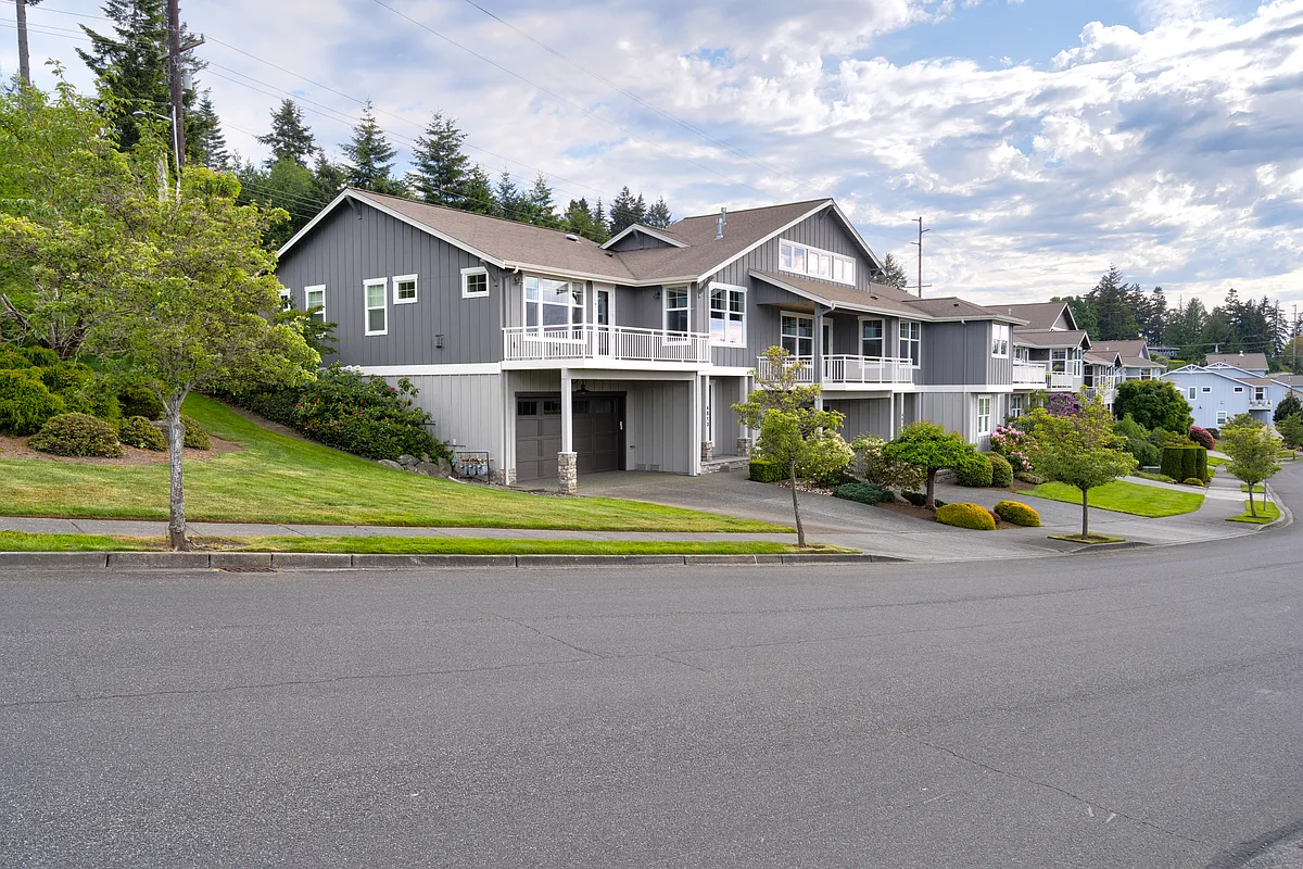 Building Photo - 4813 Portalis Way