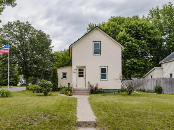 924 3rd Ave NE, Brainerd, MN 56401