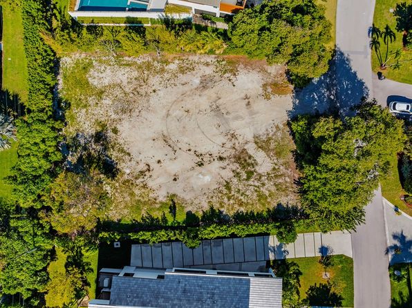 7 Perky Rd, Key Largo, FL 33037