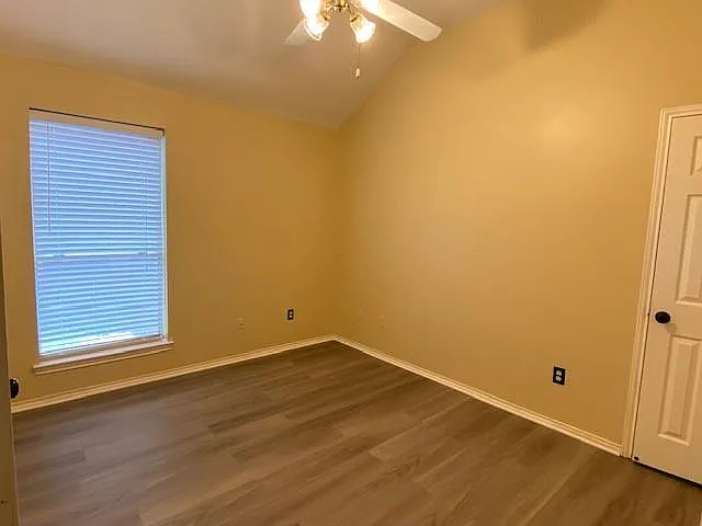 3814 Paigewood Dr — Photo 14
