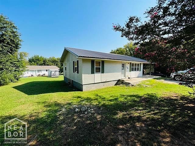 2nd image of 155 Utopia Dr