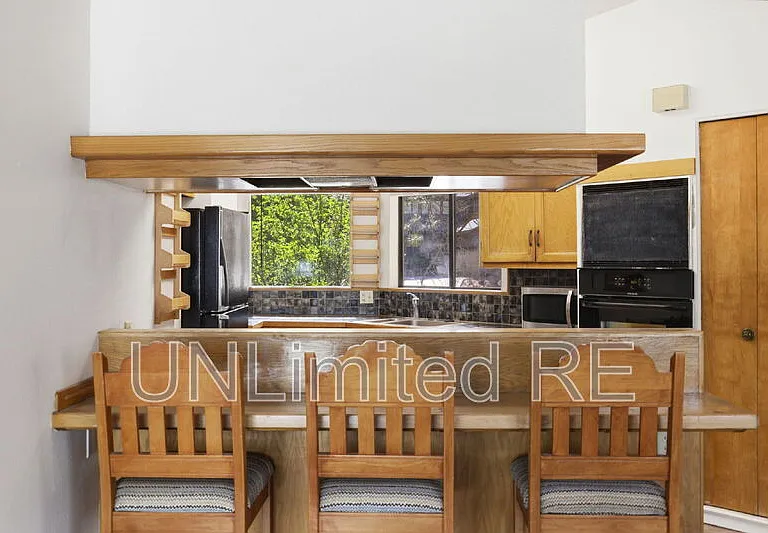 1410 N Inverrary Way — Photo 17