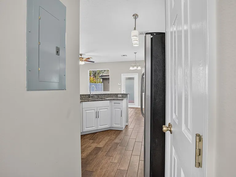 8832 Danforth Dr — Photo 10