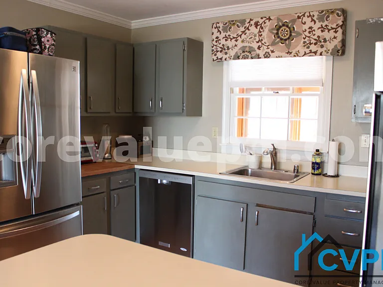 1771 Crofton Pkwy — Photo 4