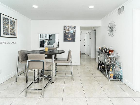 4th image of 7500 NW 17th St APT 207