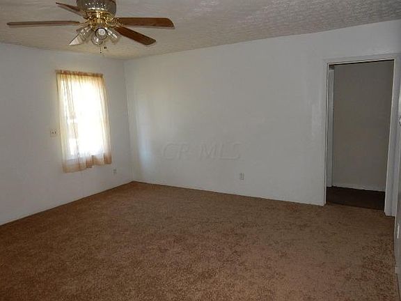 2nd image of 103 Whiteheirs St