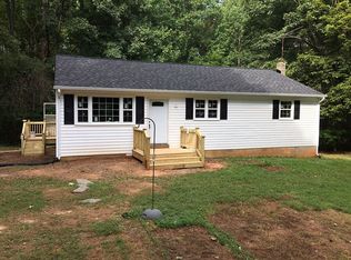2149 Mountain View Rd, Powhatan, VA 23139