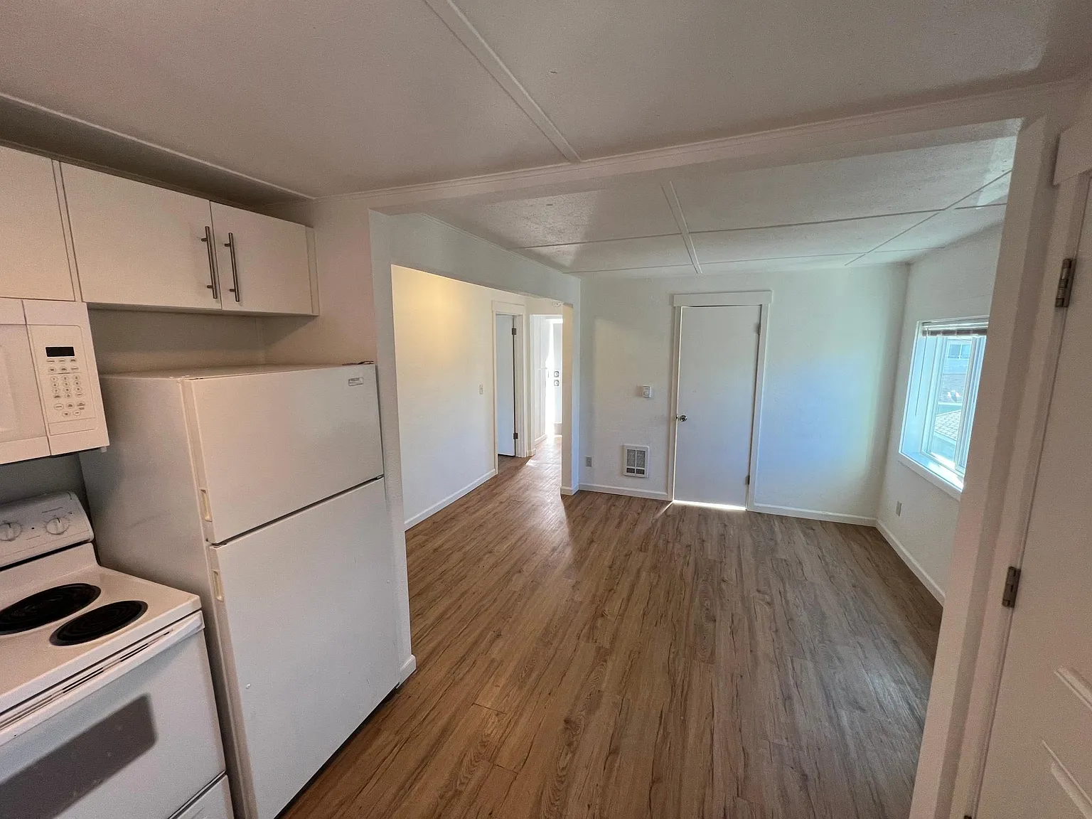 2 bed, 800 sqft, $1,750 — Photo 4