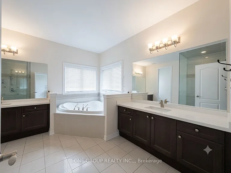 82 Fred McLaren Blvd — Photo 21