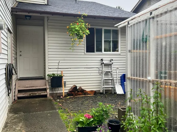 3227 Timberline Ct, Ketchikan, AK 99901