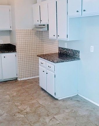3rd image of 66031 Flora Ave