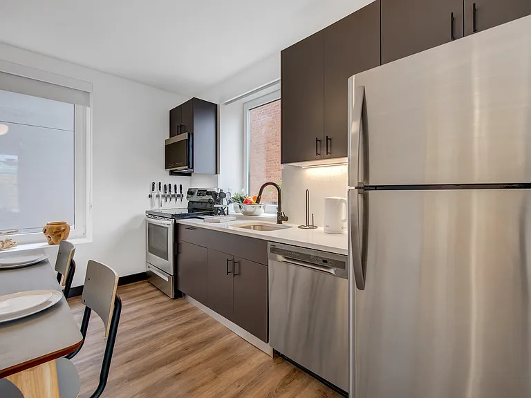 186 N 6th St #208 — Photo 5