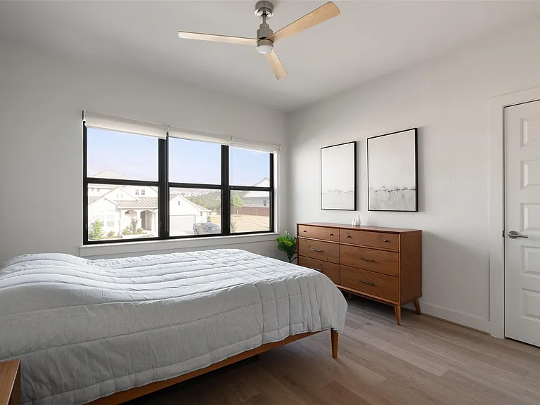 6517 Empresa Dr — Photo 18