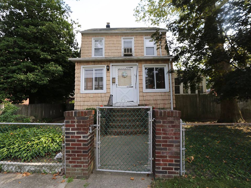 1st image of 62 Roosevelt Ave