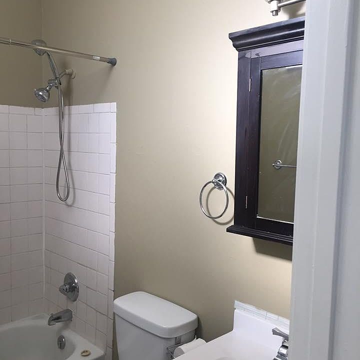 1st image of 1015 S Taylor Ave #1F