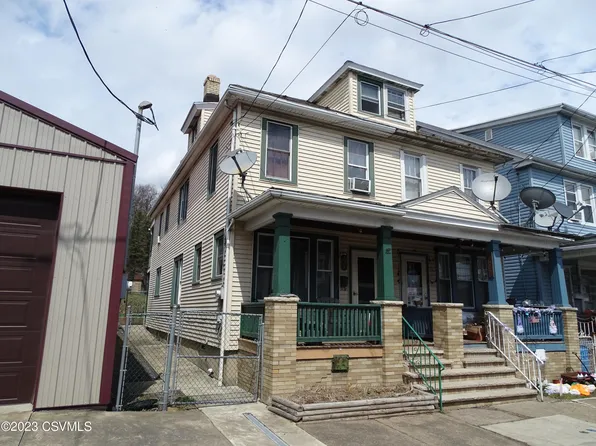 237 W Girard St, Mount Carmel, PA 17851