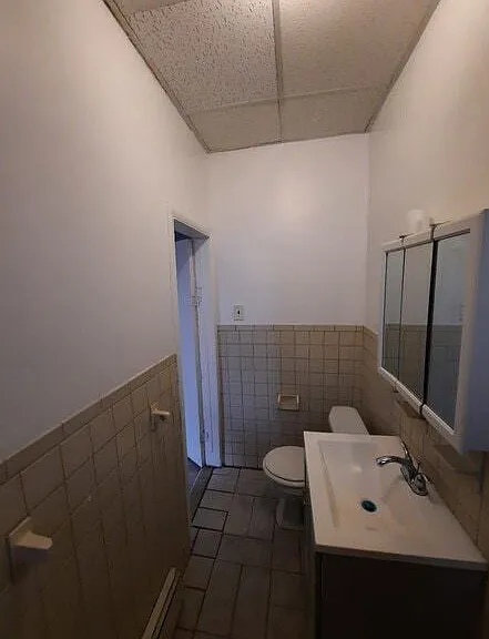 571 Jackson Ave #1R — Photo 7