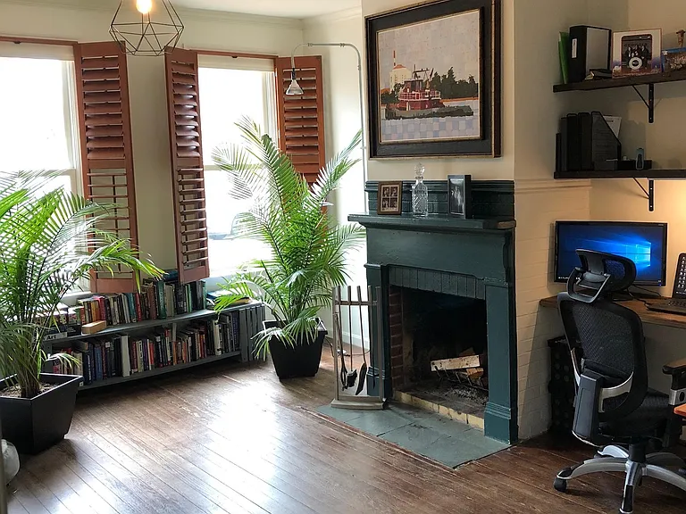 110 N West St — Photo 14