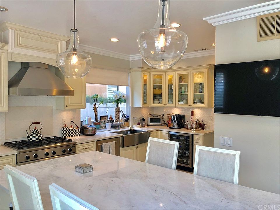 1st image of 906 S Dylan Way