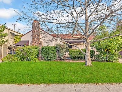 2107 7th Ave, Sacramento, CA, 95818