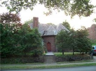 516 S Braddock Ave, Pittsburgh, PA 15221