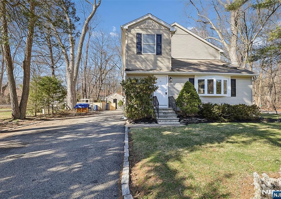 1st image of 18 South Rd