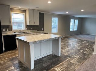 40079 Canvey Ct #701, Sterling Heights, MI 48310