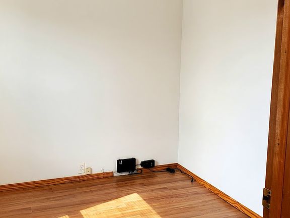 5th image of 15317 35th Ave #2FL