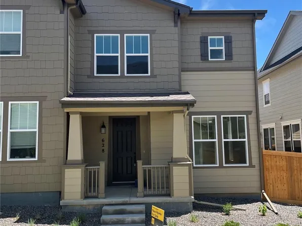 628 N Bersshine Court, Aurora, CO 80018