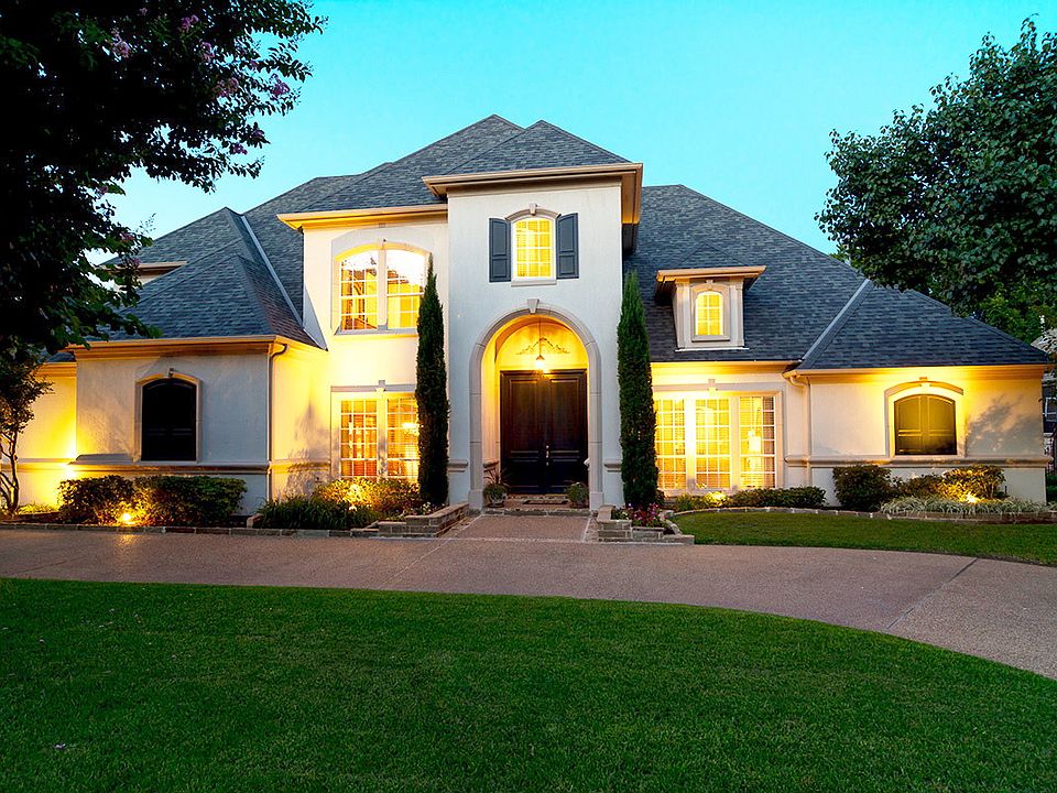1st image of 909 Parkview Ln
