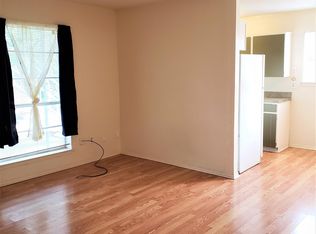 1801 Roman Rd APT B, Grand Prairie, TX 75050