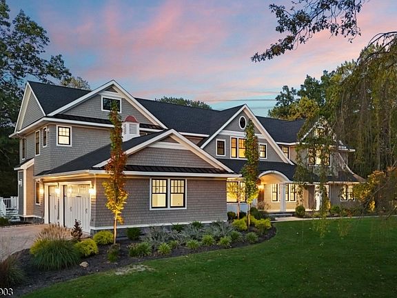 4th image of 330 HARTSHORN DRIVE