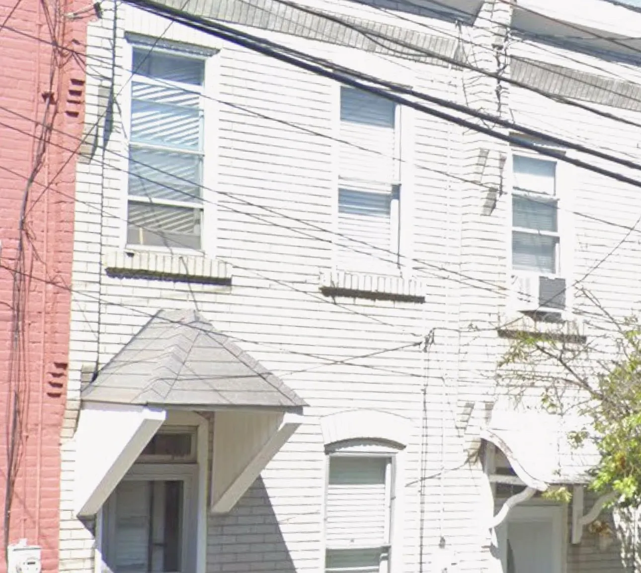 2 bed, 1.5 bath, 988 sqft, $1,600 — Photo 1
