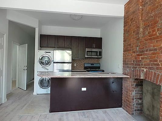 3rd image of 345 E 116th St APT 3